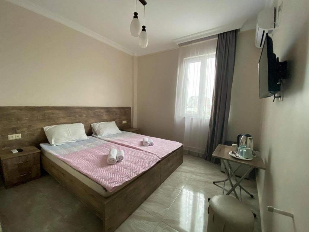 Nana'S Hotel Tchaikovsky Street 34 Batumi Ngoại thất bức ảnh
