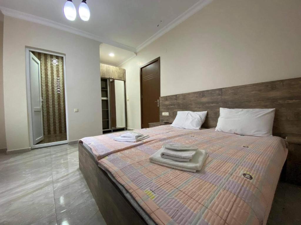Nana'S Hotel Tchaikovsky Street 34 Batumi Ngoại thất bức ảnh